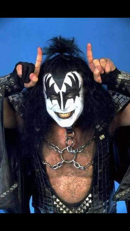 KISS, gestos para usar como respuestas...